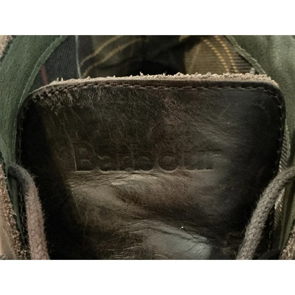 Barbour Readhead Chukka Boots – Chocolate Brown Leather – Plaid Lining – Men's 8